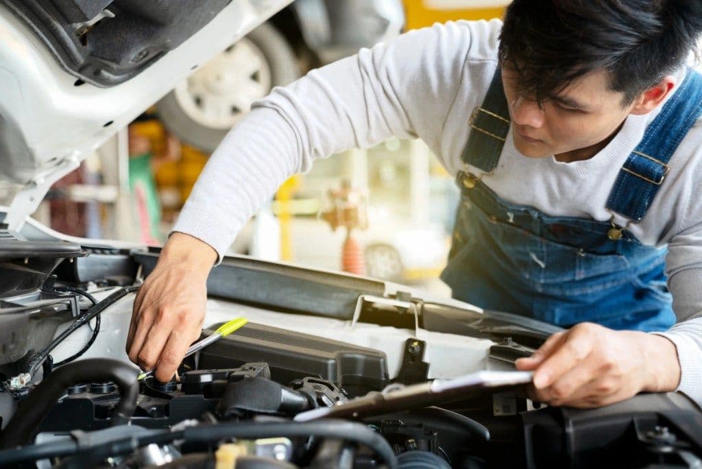 Berapa Biaya Tune Up Mobil? Ini Rincian Lengkapnya